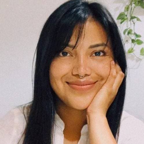 Dra. Carolina Monteros